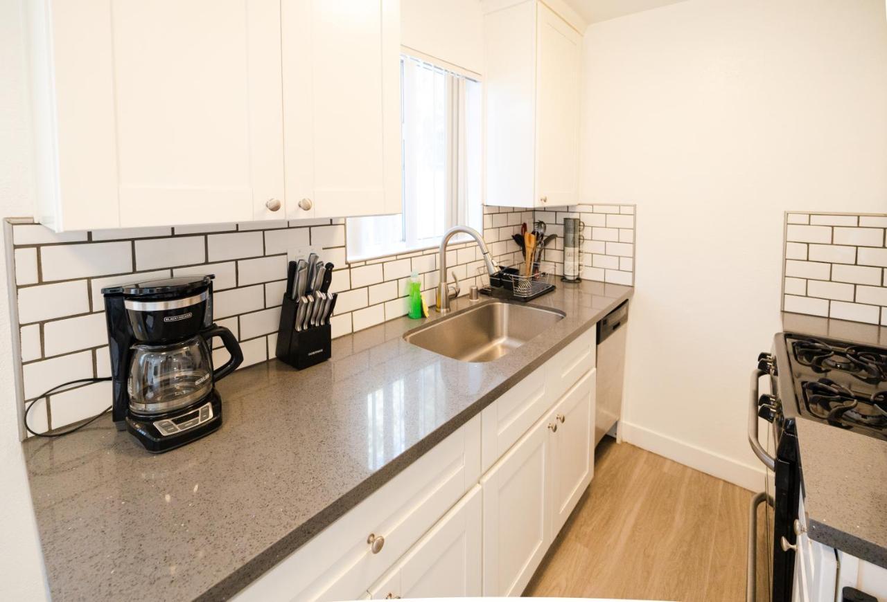 Cozy Small 2 Bedroom In Koreatown/Hollywood Лос-Анджелес Экстерьер фото